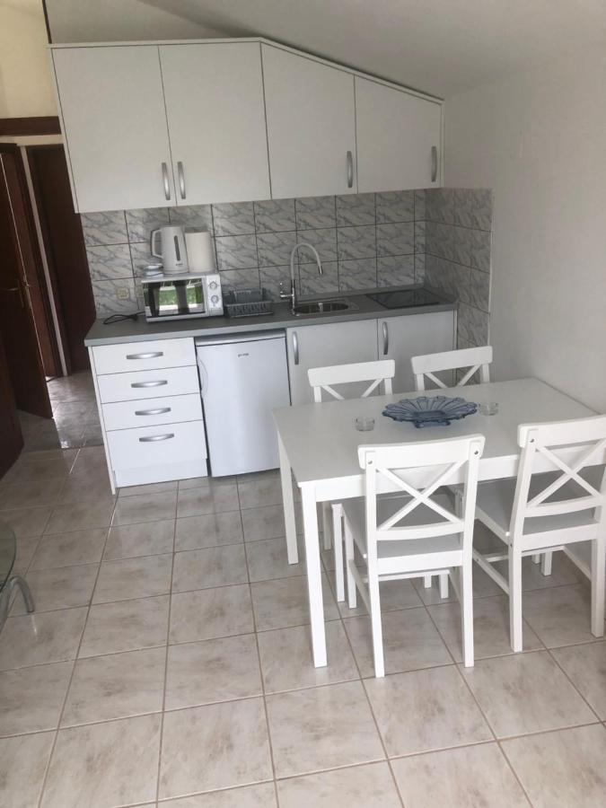 Danguba Apartment Kremena Bagian luar foto